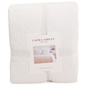 LAURA ASHLEY Stripe Quilt Set